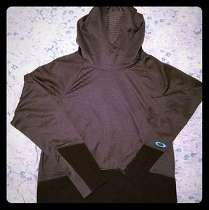 Oakley lightweight sweatshirt
